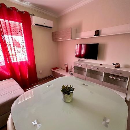 Precioso Apartamento 3 Dormitorios, Aire Acondicionado Menos 10 Min A Pie Feria Jerez De La Frontera Extérieur photo