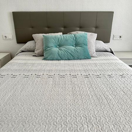Precioso Apartamento 3 Dormitorios, Aire Acondicionado Menos 10 Min A Pie Feria Jerez De La Frontera Extérieur photo